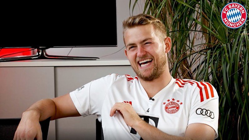 How Matthijs De Ligt Deals With Rude Questions In An Interview! : German Lessons At Fc Bayern