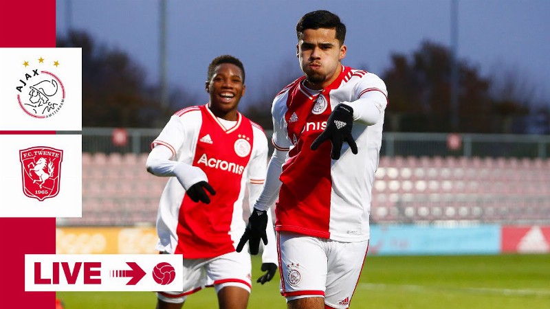 Live 14:30 : Ajax O18 - Fc Twente O18