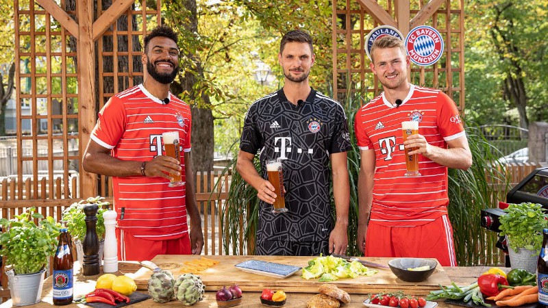 Welcome To Munich Matthijs! I The Paulaner Bayerncheck With De Ligt Ulreich & Choupo-moting